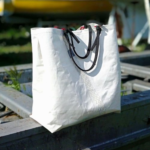 Produkte - Modell - XL Basic Shopper - le malins - No25 le malins xl basic shopper recyceltes segel 2