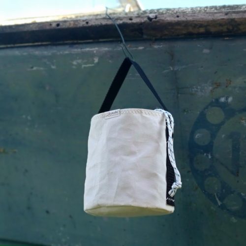 le malins mini bucket bag recyceltes segel 2